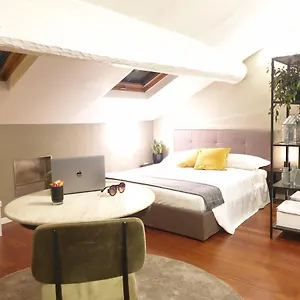 Vico - Corso 11 Milano